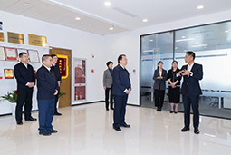 龚正市长走访服务Trust钱包科技国际等重点企业，真心实意为企解忧、助企增利、促企开展